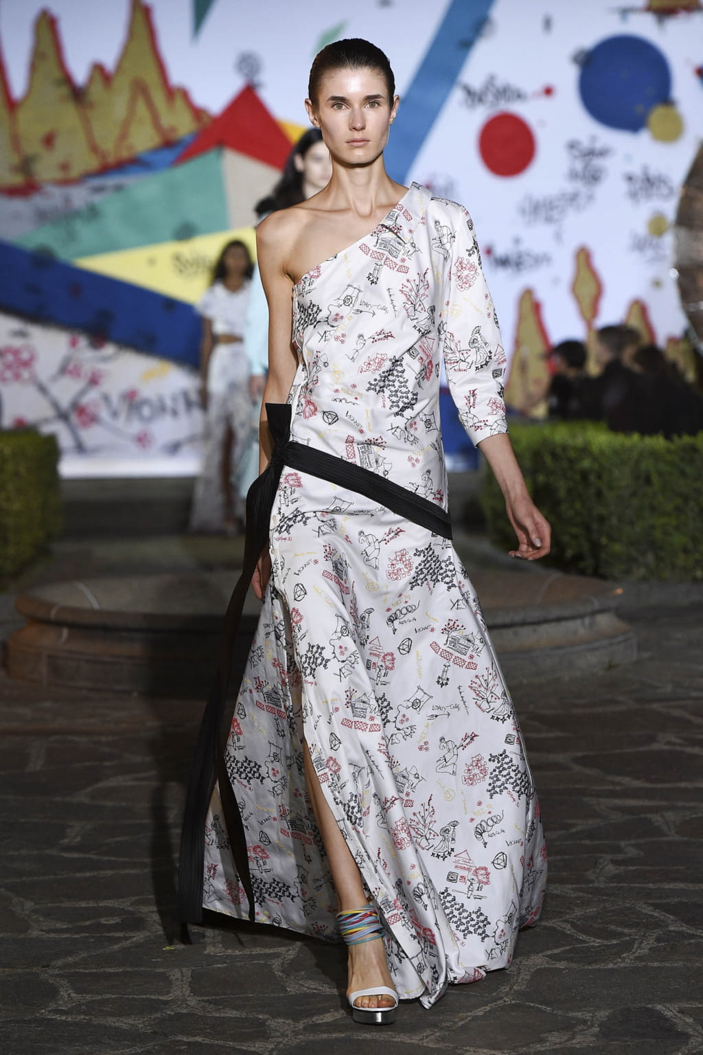 Fashion Week Milan Spring/Summer 2018 look 4 de la collection Vionnet womenswear