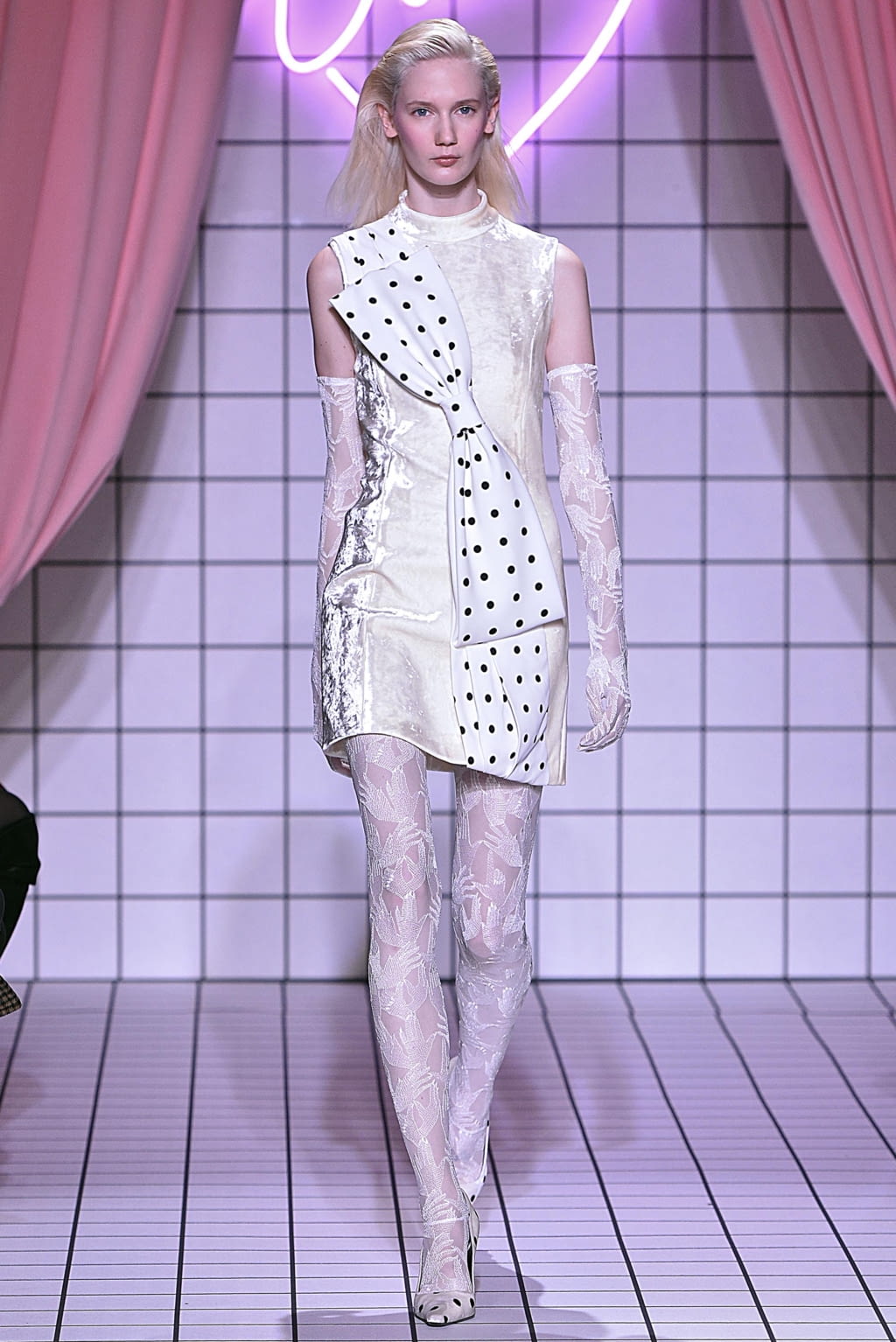 Fashion Week Milan Fall/Winter 2018 look 4 de la collection Vivetta womenswear