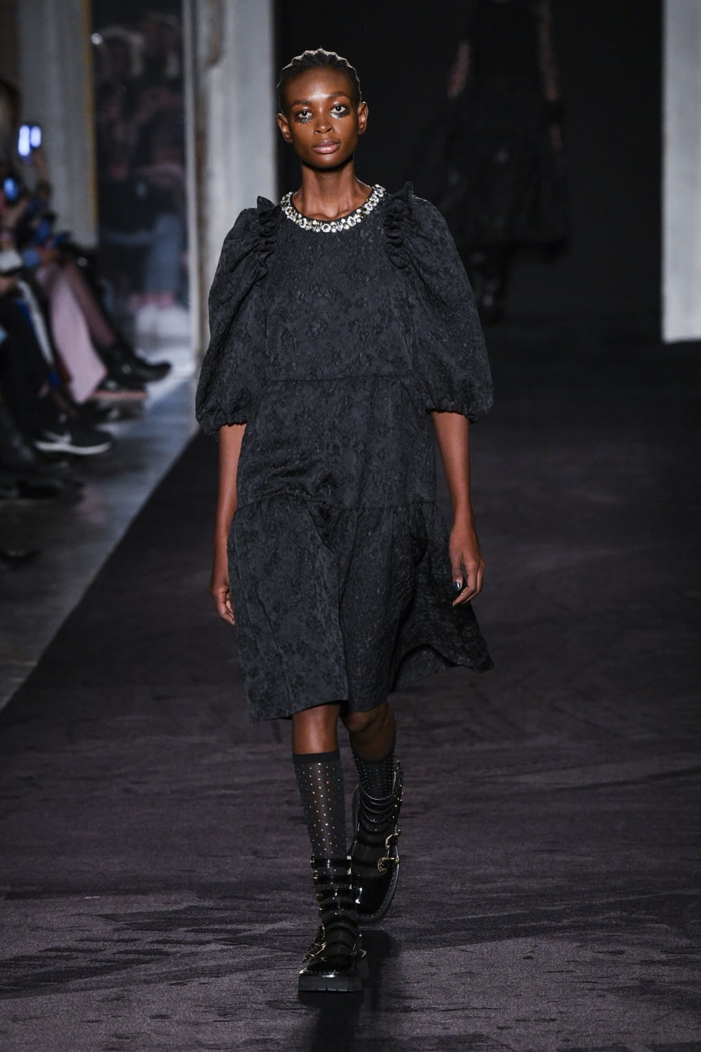 Fashion Week Milan Fall/Winter 2020 look 34 from the Vivetta collection 女装