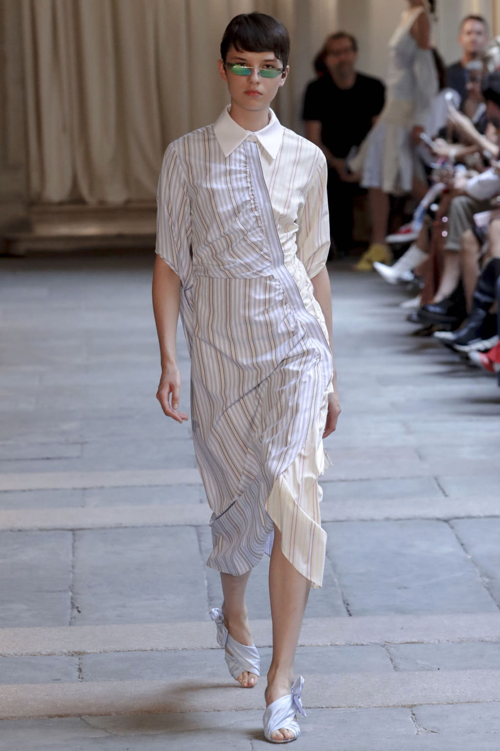 Fashion Week Milan Spring/Summer 2019 look 13 from the Vivetta collection womenswear