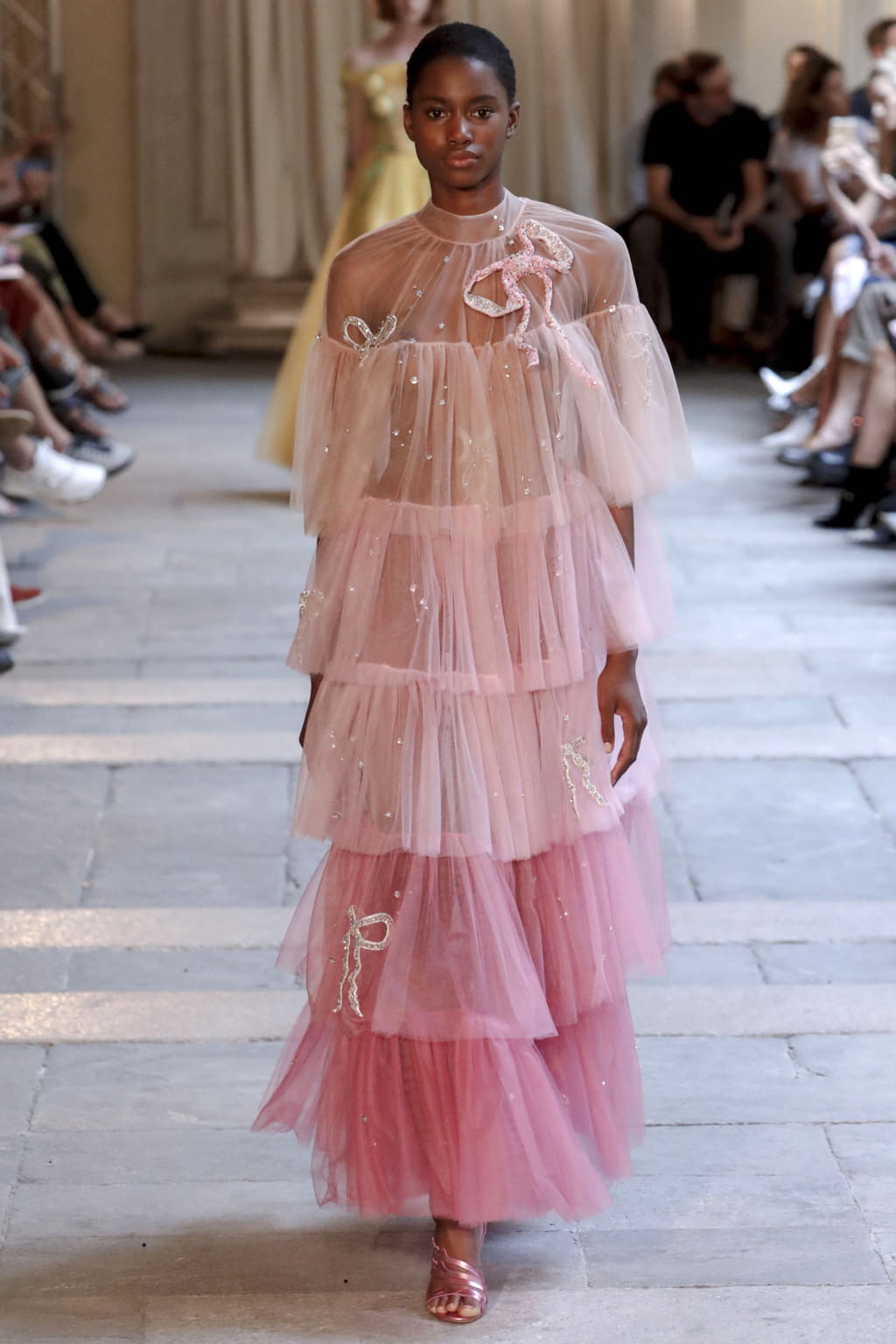 Fashion Week Milan Spring/Summer 2019 look 36 from the Vivetta collection 女装