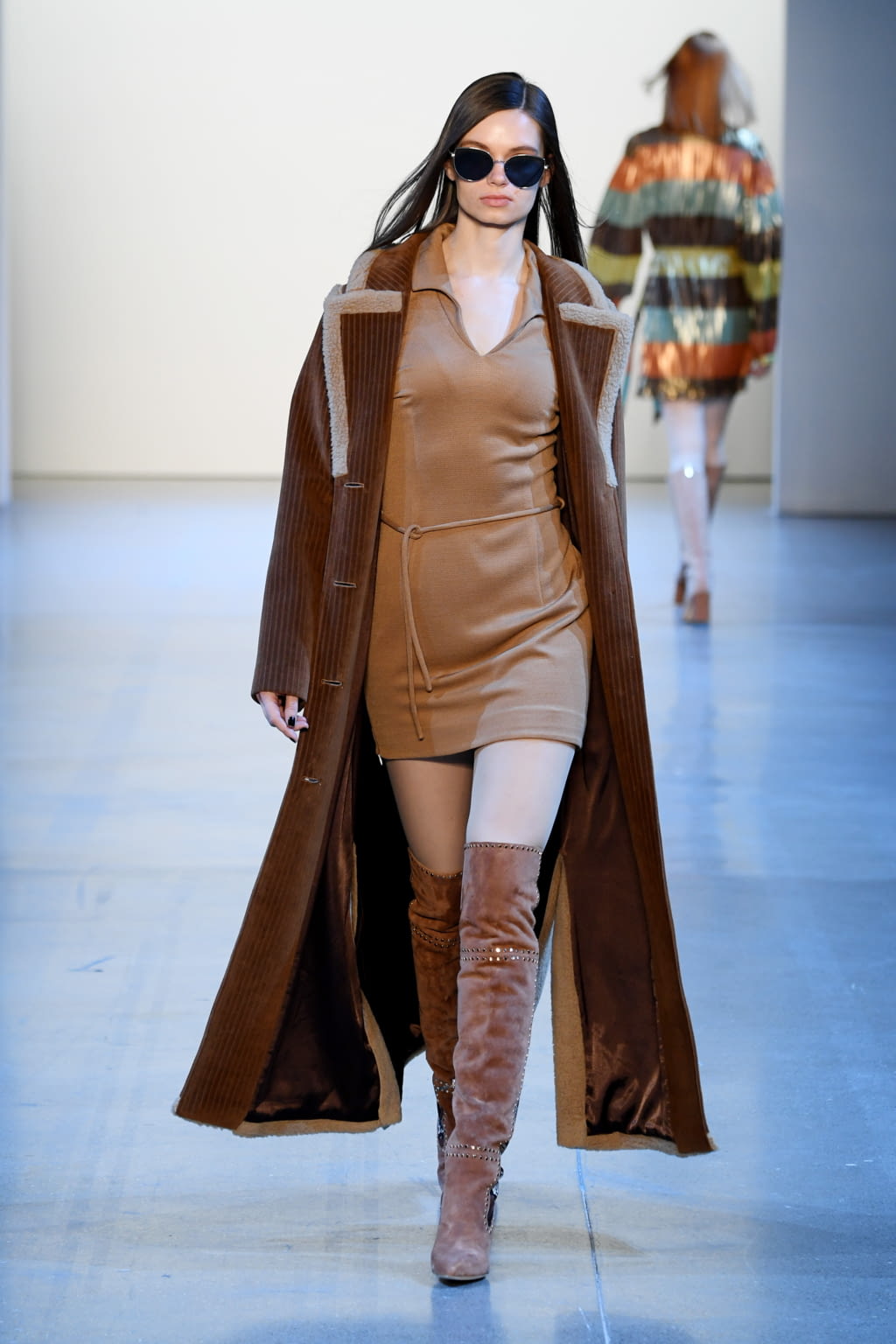 Fashion Week New York Fall/Winter 2020 look 19 from the Vivienne Hu collection womenswear