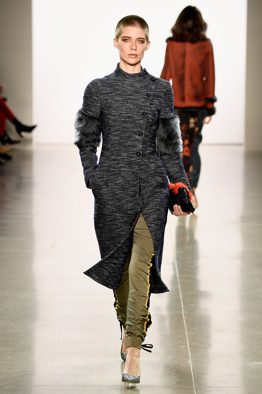 Fashion Week New York Fall/Winter 2018 look 24 from the Vivienne Hu collection womenswear