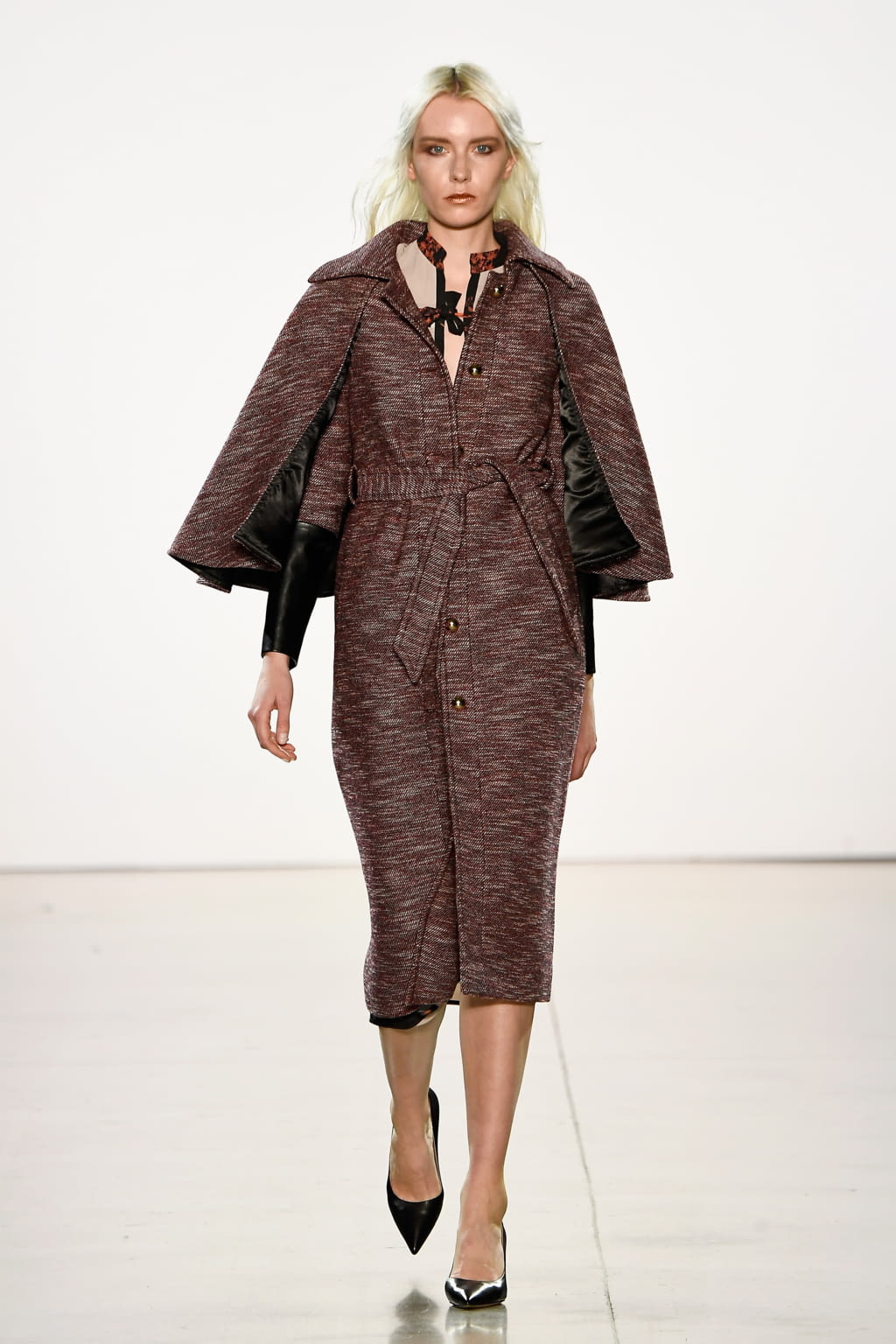 Fashion Week New York Fall/Winter 2018 look 26 from the Vivienne Hu collection womenswear