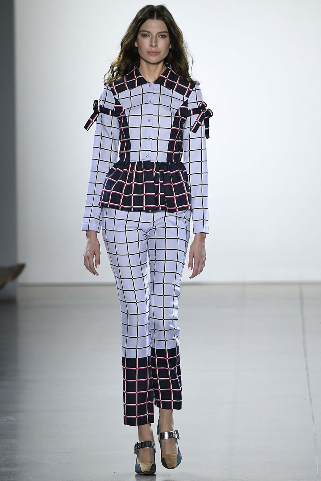 Fashion Week New York Spring/Summer 2019 look 8 from the Vivienne Hu collection womenswear