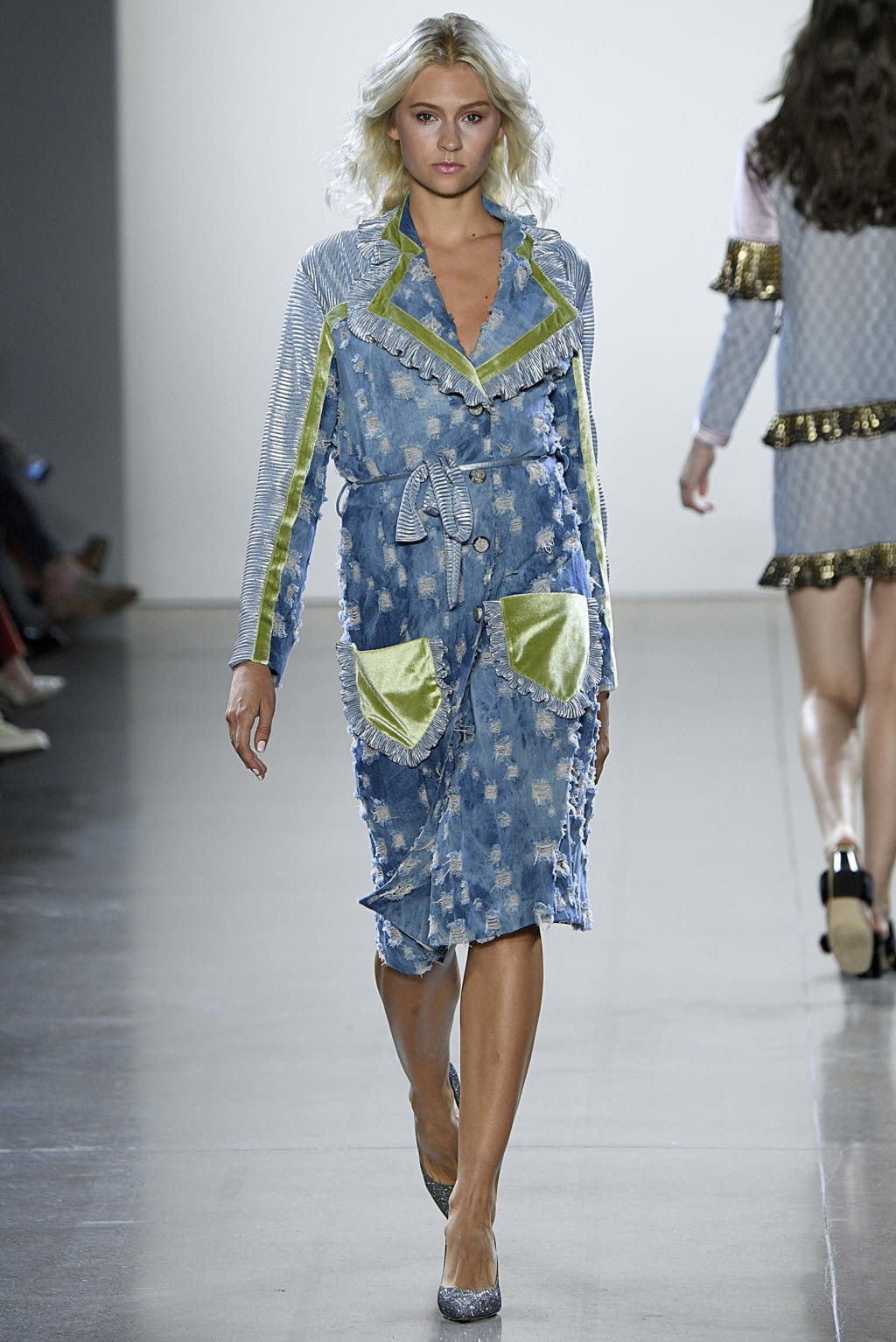 Fashion Week New York Spring/Summer 2019 look 12 from the Vivienne Hu collection womenswear