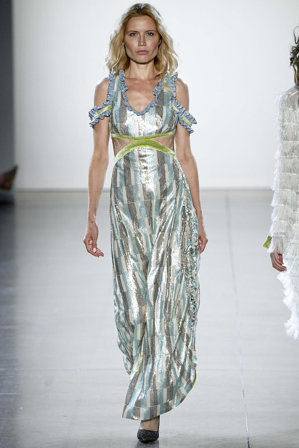 Fashion Week New York Spring/Summer 2019 look 45 from the Vivienne Hu collection womenswear