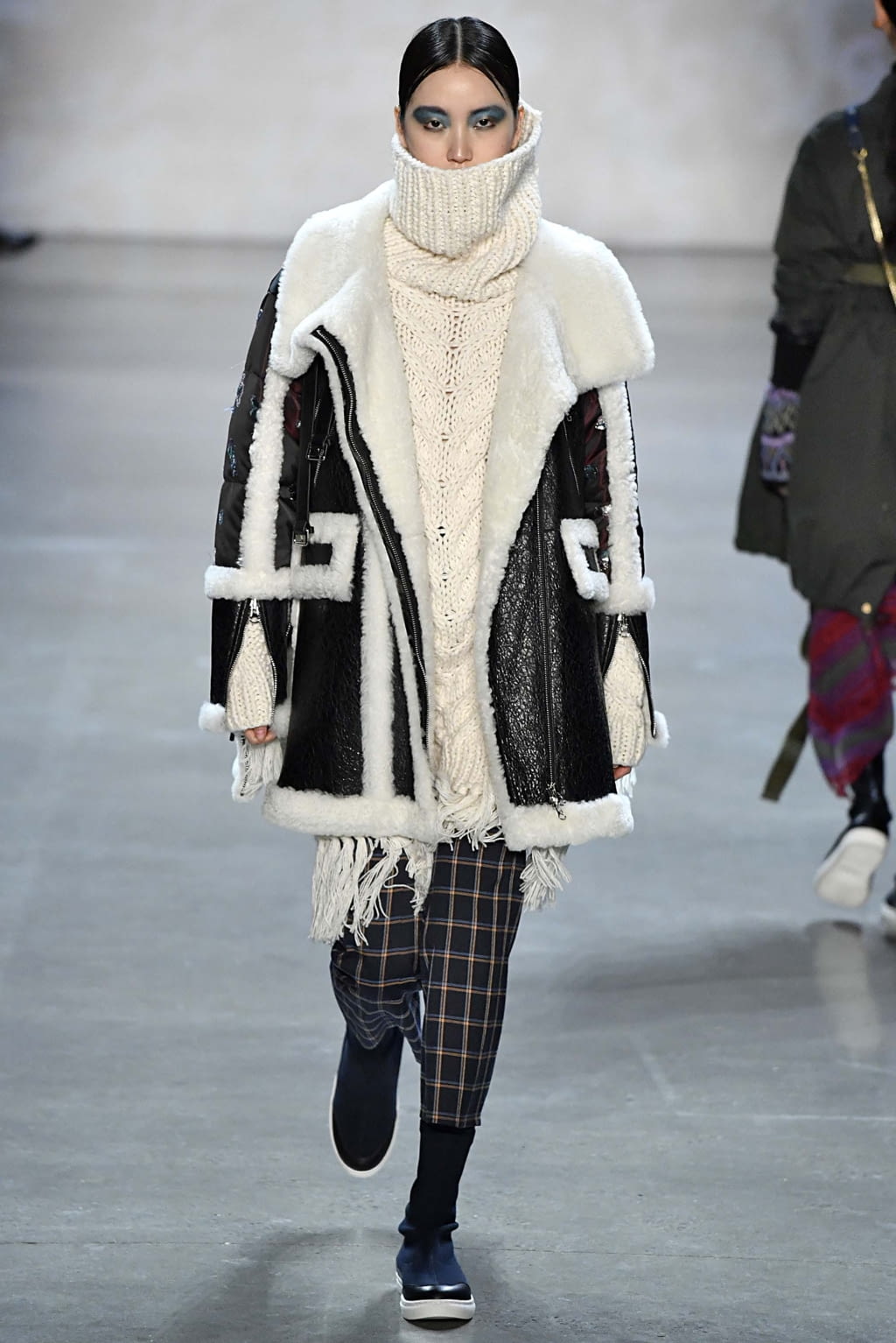 Fashion Week New York Fall/Winter 2018 look 4 from the Vivienne Tam collection 女装