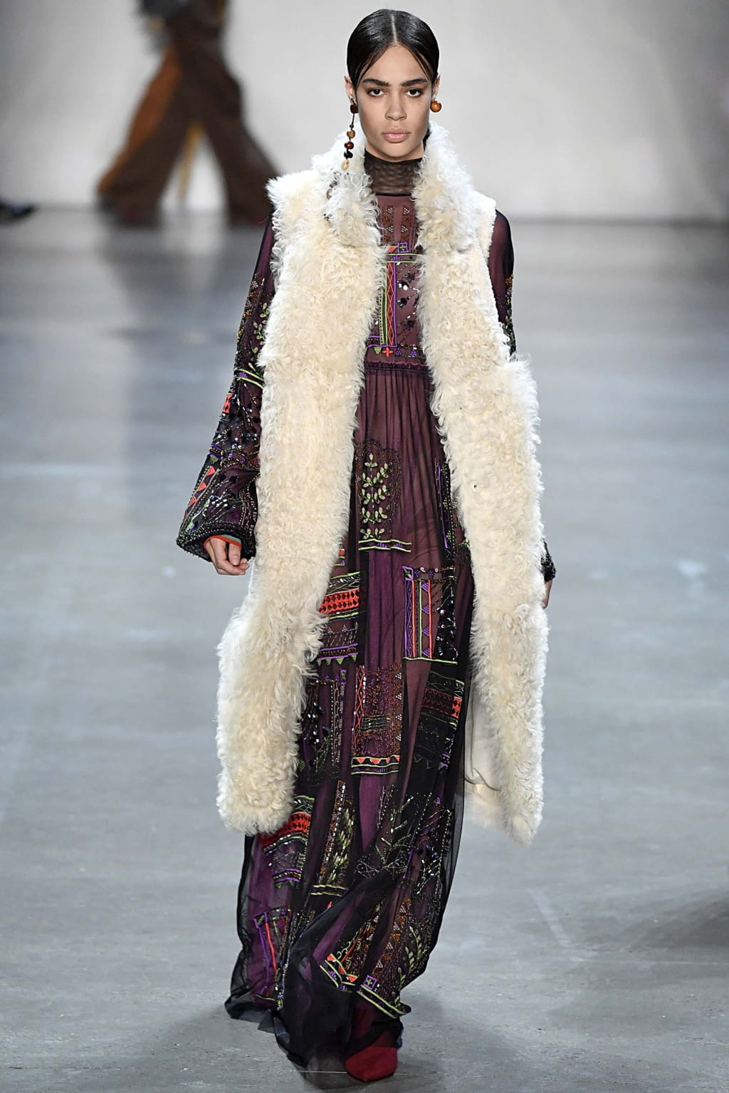 Fashion Week New York Fall/Winter 2018 look 7 from the Vivienne Tam collection womenswear