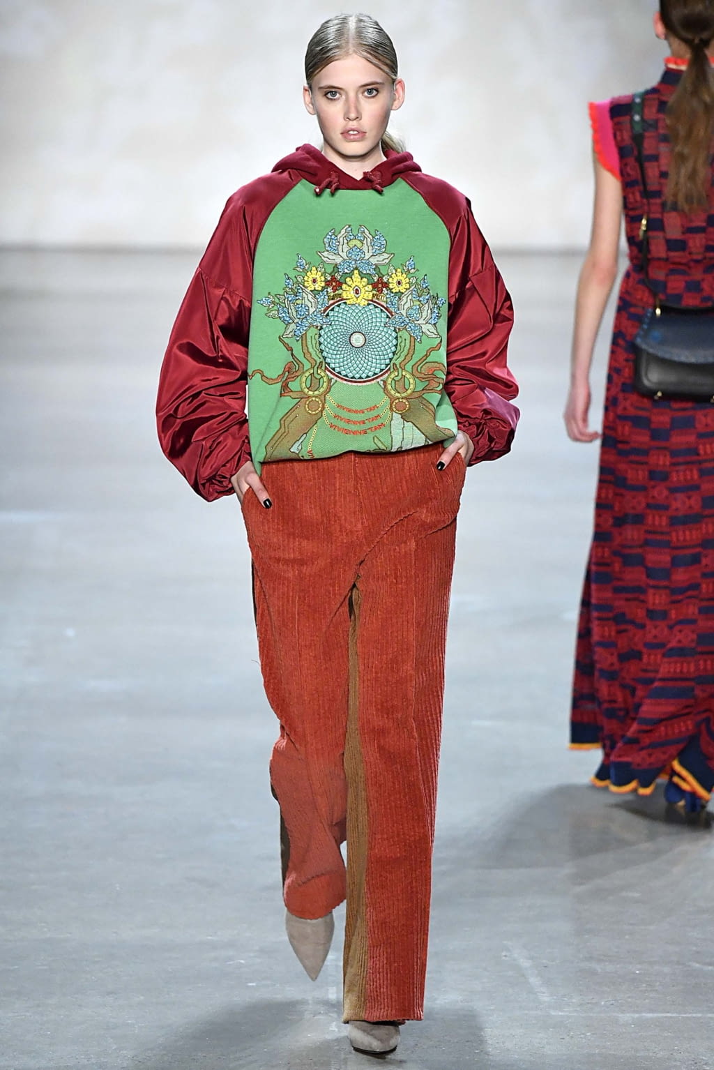 Fashion Week New York Fall/Winter 2018 look 11 from the Vivienne Tam collection 女装