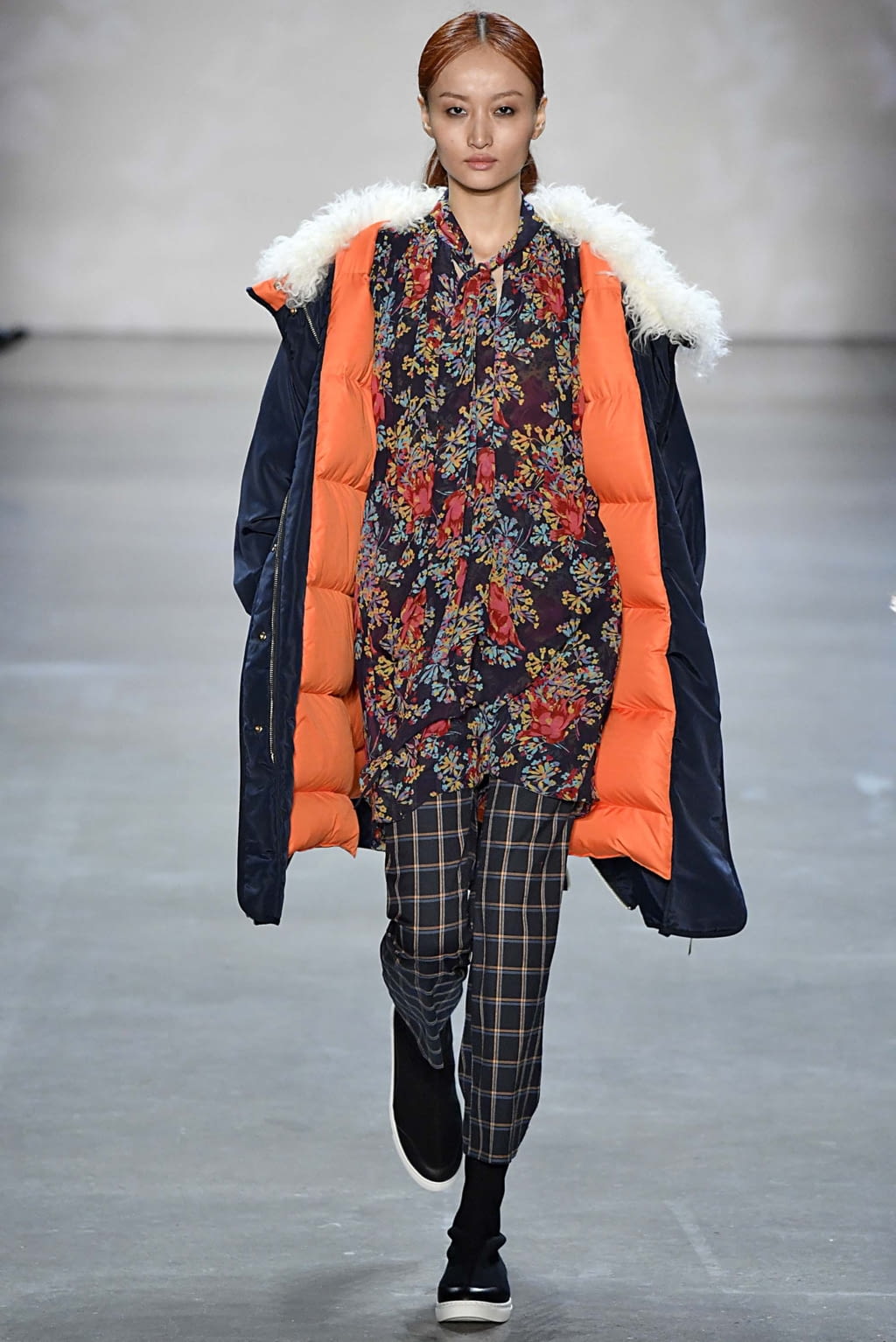 Fashion Week New York Fall/Winter 2018 look 31 from the Vivienne Tam collection 女装