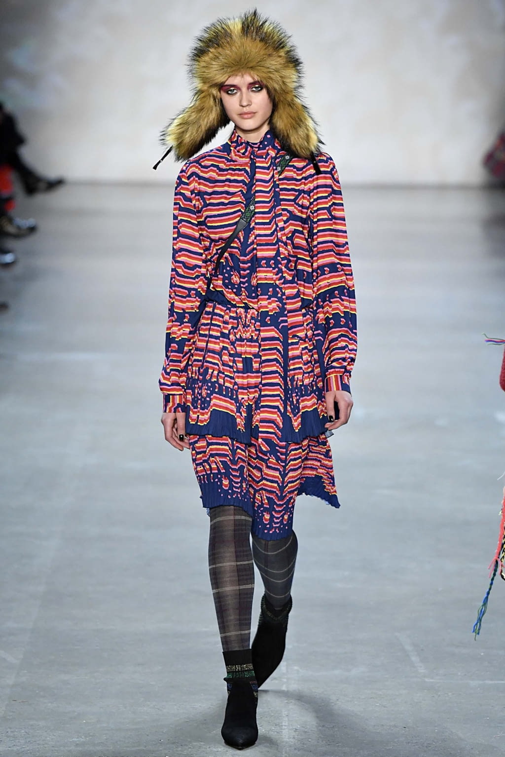 Fashion Week New York Fall/Winter 2018 look 36 from the Vivienne Tam collection 女装