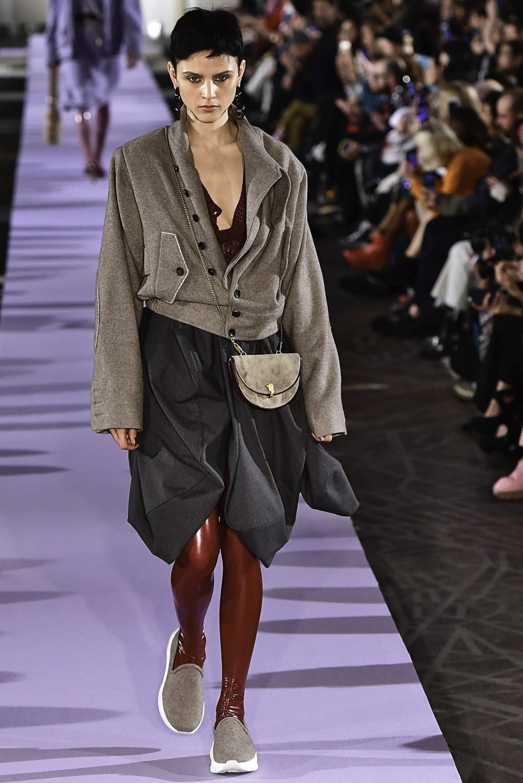 Fashion Week Paris Fall/Winter 2019 look 7 from the Andreas Kronthaler for Vivienne Westwood collection womenswear