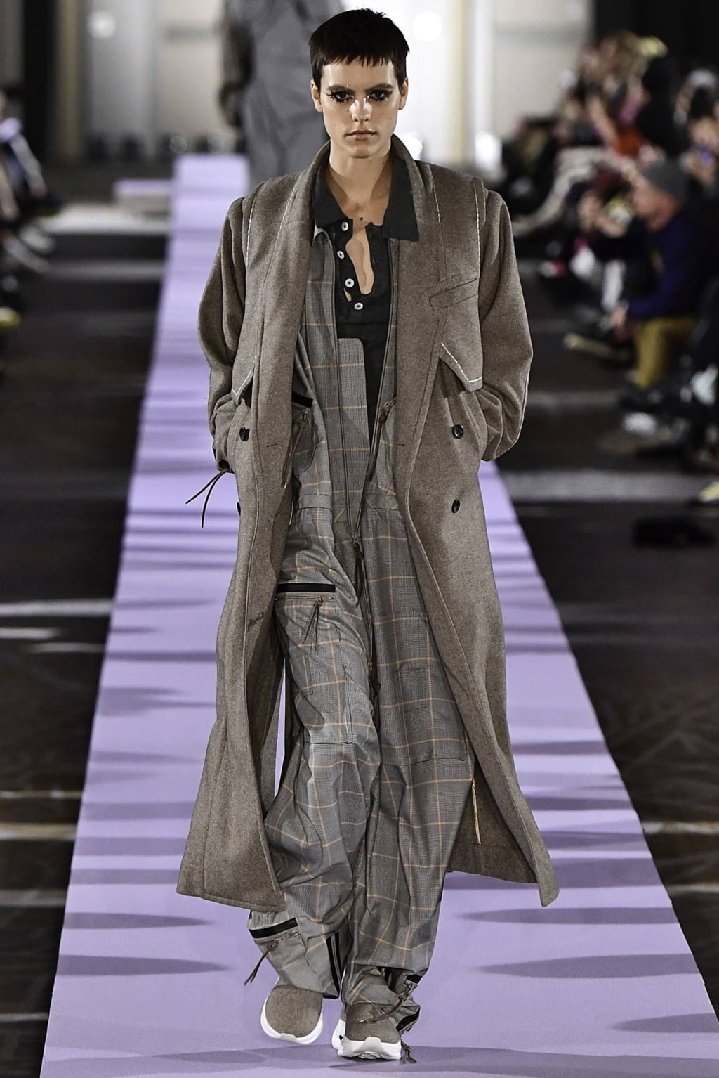 Fashion Week Paris Fall/Winter 2019 look 13 from the Andreas Kronthaler for Vivienne Westwood collection womenswear