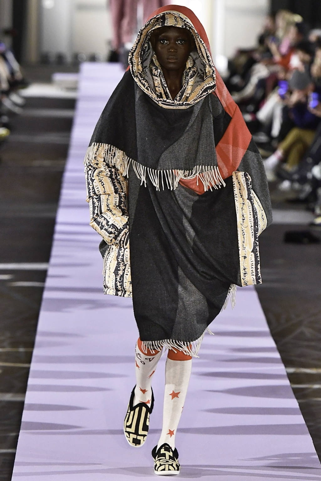 Fashion Week Paris Fall/Winter 2019 look 20 from the Andreas Kronthaler for Vivienne Westwood collection 女装