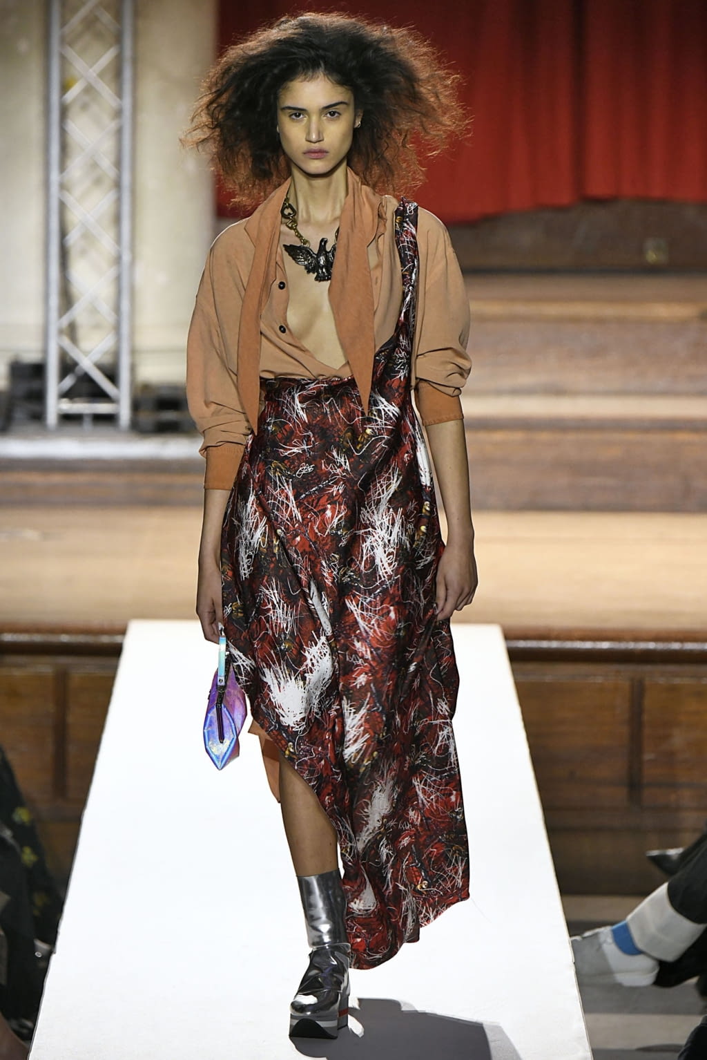 Fashion Week London Fall/Winter 2019 look 69 de la collection Vivienne Westwood womenswear