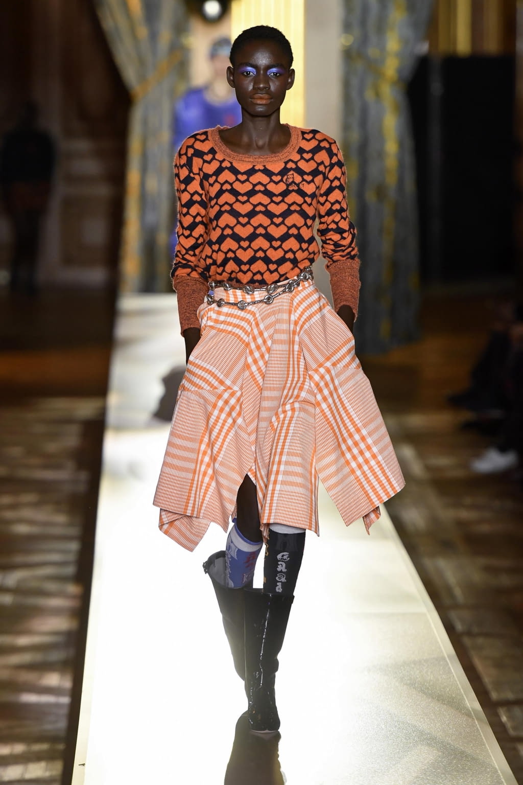 Fashion Week Paris Fall/Winter 2020 look 35 de la collection Andreas Kronthaler for Vivienne Westwood womenswear