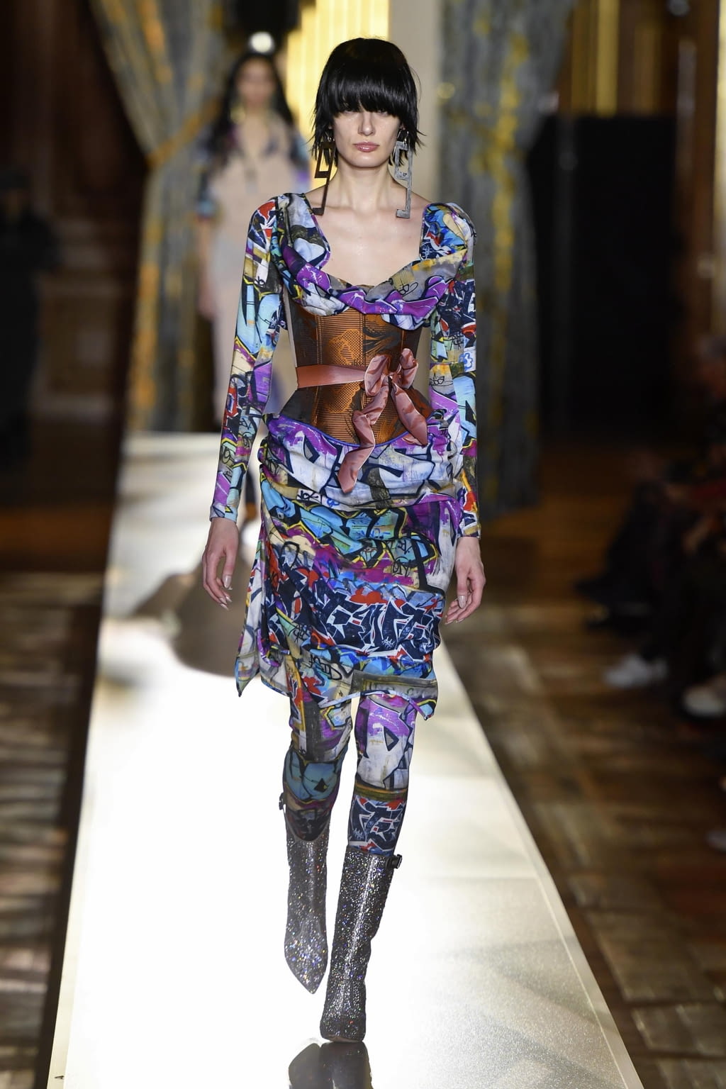 Fashion Week Paris Fall/Winter 2020 look 45 de la collection Andreas Kronthaler for Vivienne Westwood womenswear