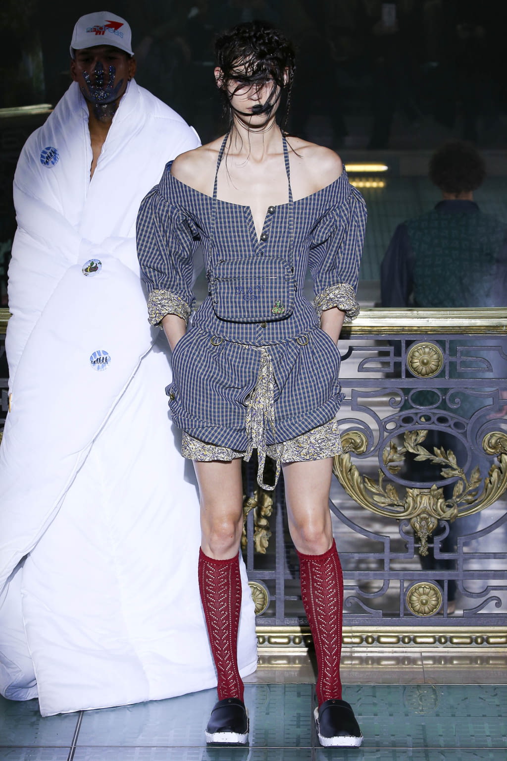 Fashion Week Paris Spring/Summer 2018 look 36 from the Andreas Kronthaler for Vivienne Westwood collection womenswear