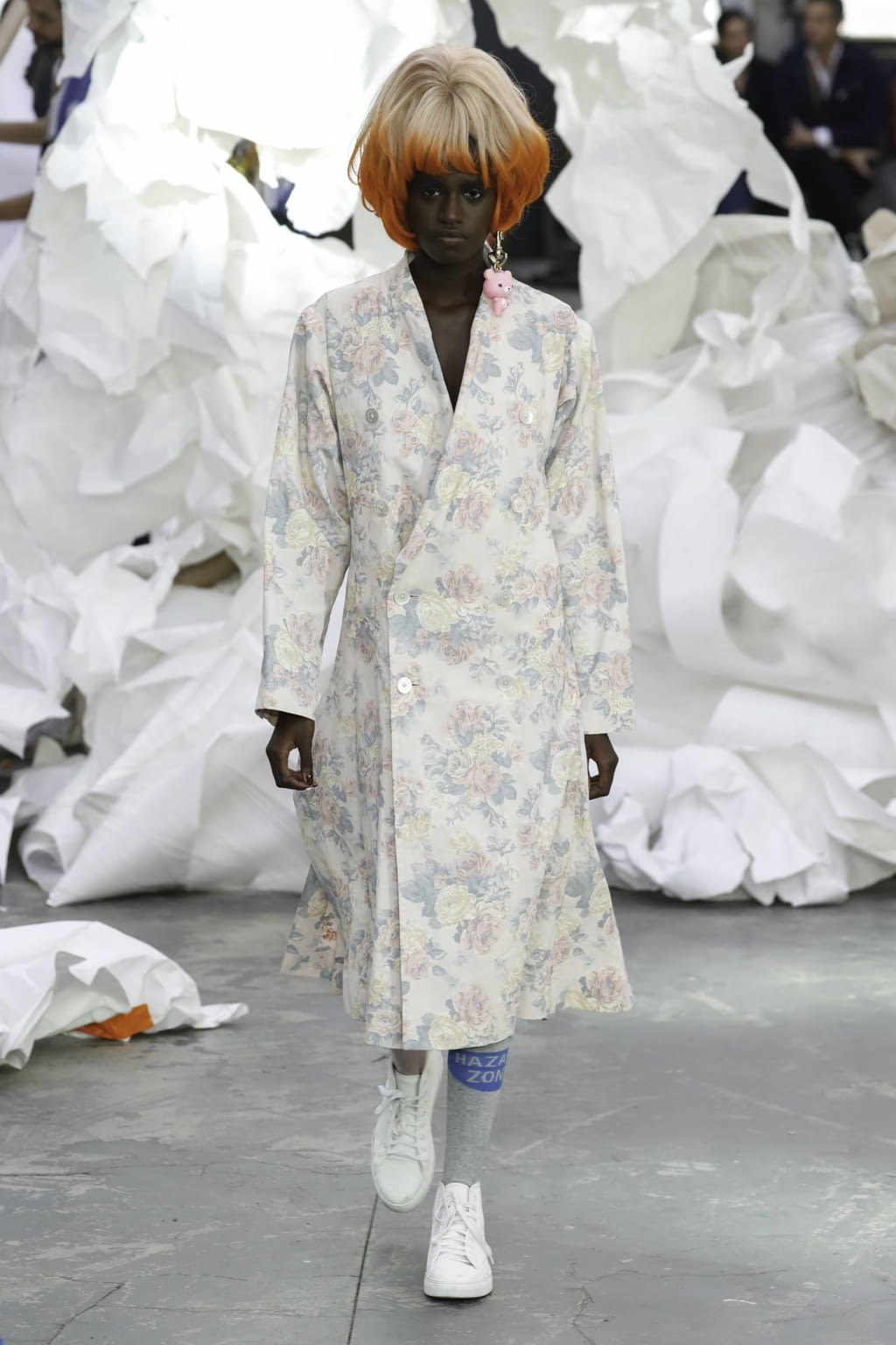Fashion Week Paris Spring/Summer 2019 look 14 from the Andreas Kronthaler for Vivienne Westwood collection 女装