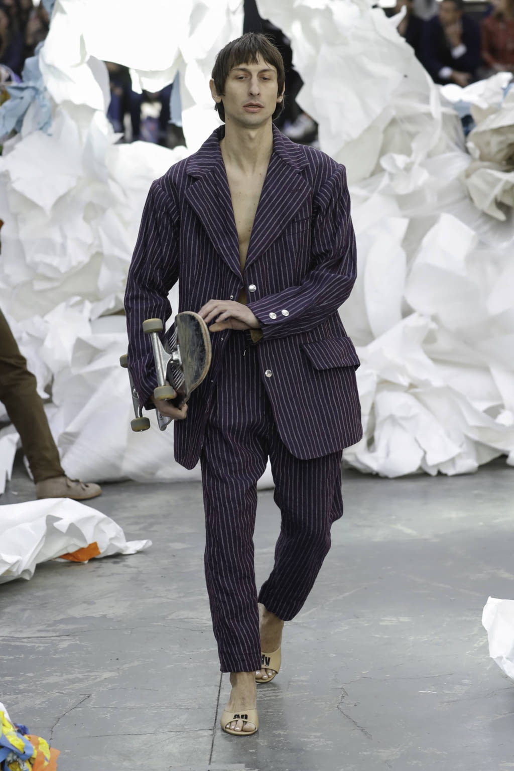 Fashion Week Paris Spring/Summer 2019 look 43 de la collection Andreas Kronthaler for Vivienne Westwood womenswear