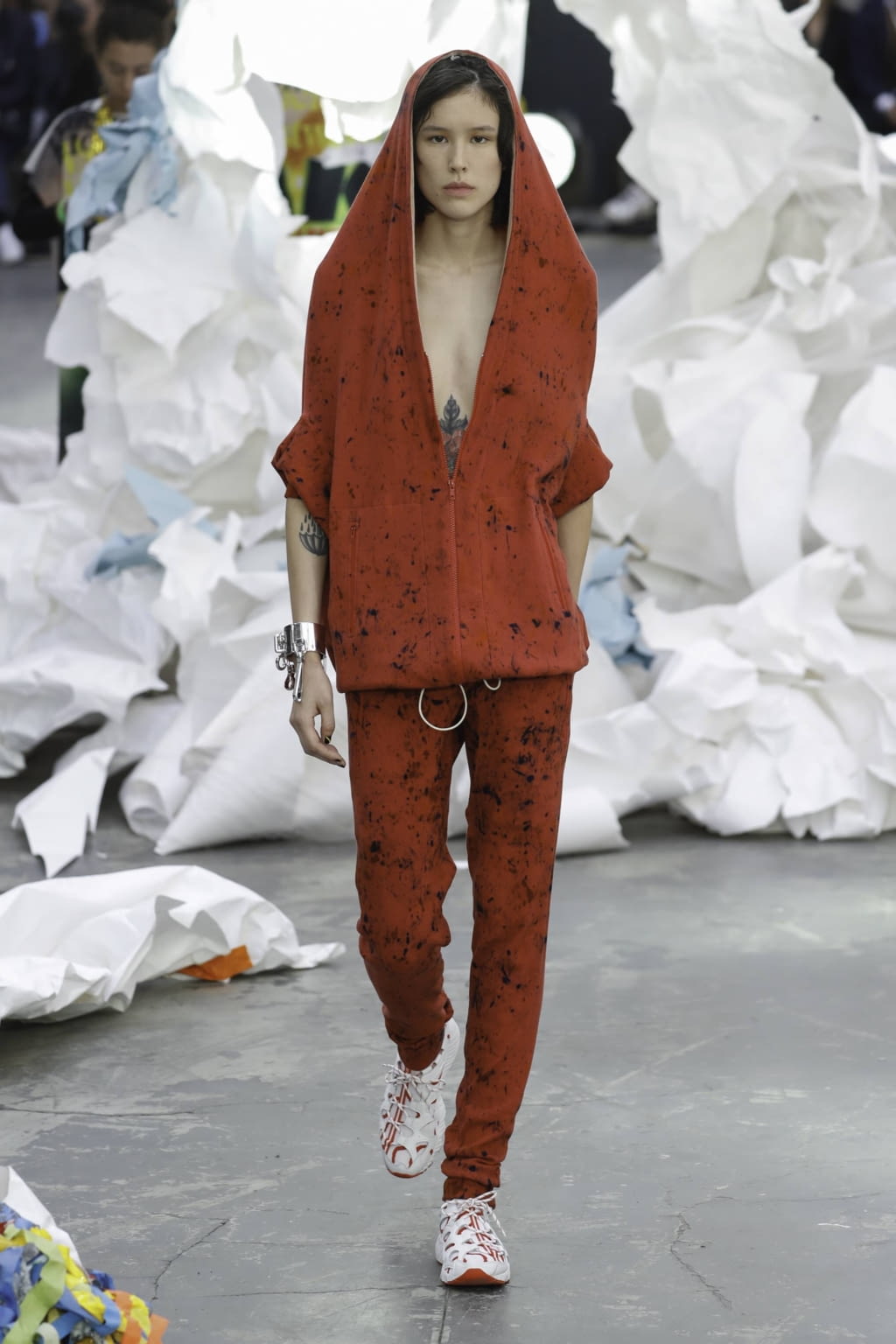 Fashion Week Paris Spring/Summer 2019 look 45 from the Andreas Kronthaler for Vivienne Westwood collection womenswear