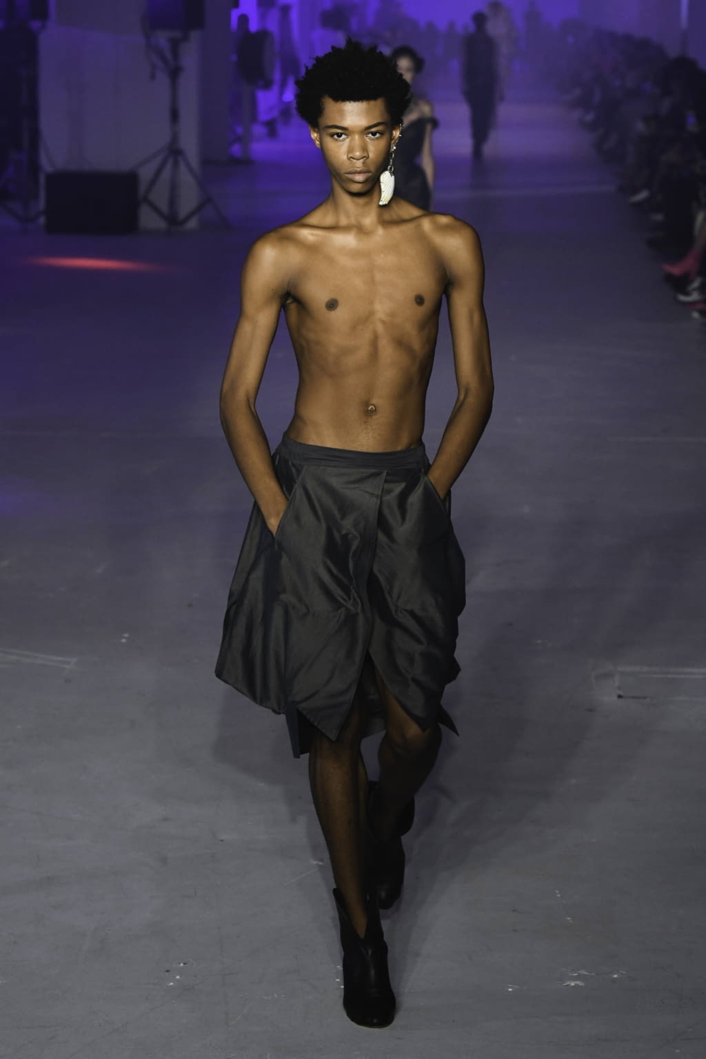 Fashion Week Paris Spring/Summer 2020 look 25 de la collection Andreas Kronthaler for Vivienne Westwood womenswear
