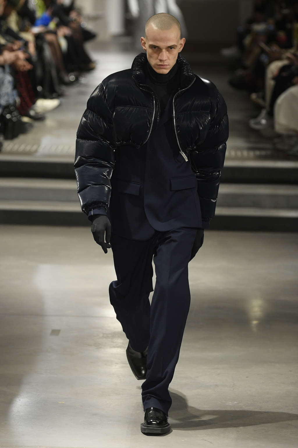 Fashion Week Paris Fall/Winter 2022 look 35 from the VTMNTS collection womenswear