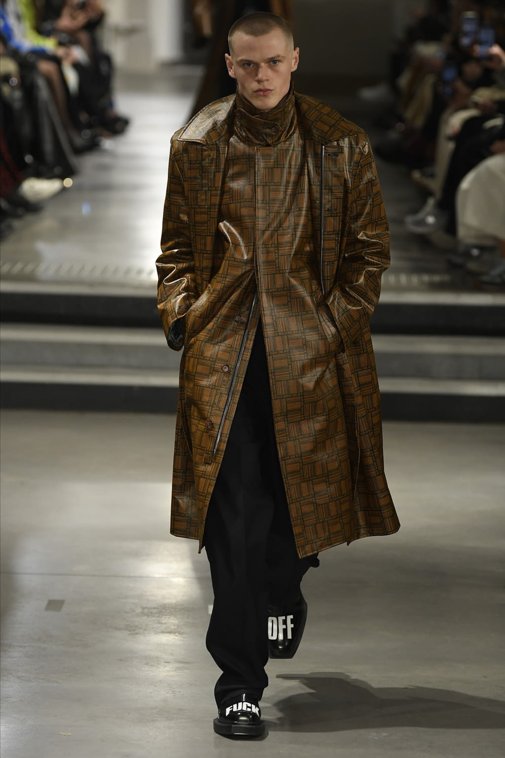 Fashion Week Paris Fall/Winter 2022 look 49 de la collection VTMNTS womenswear