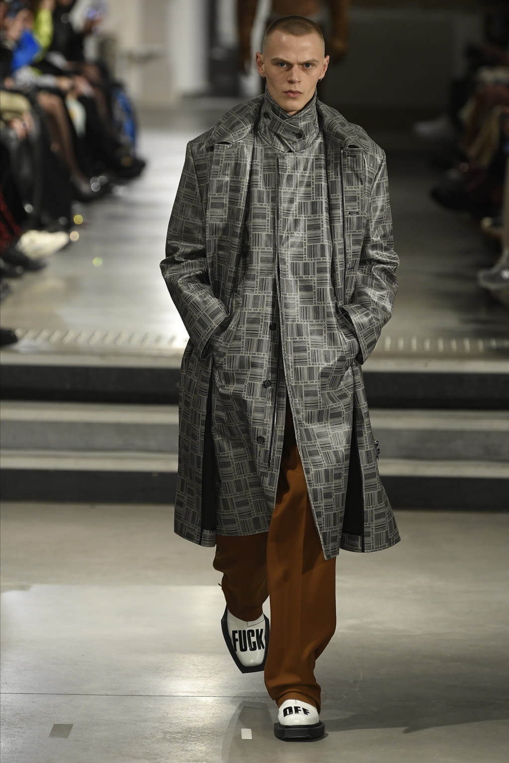 Fashion Week Paris Fall/Winter 2022 look 51 from the VTMNTS collection womenswear