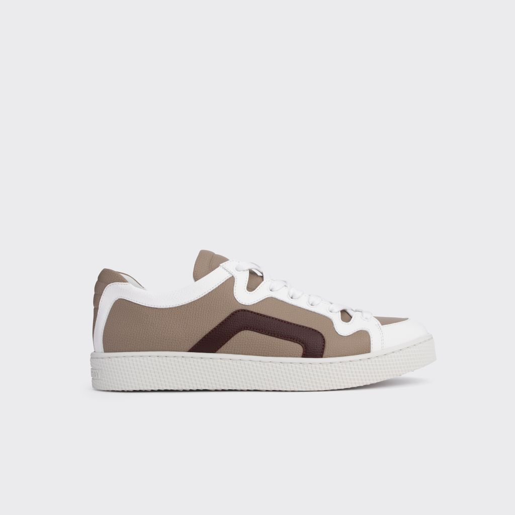 Fashion Week Paris Fall/Winter 2025 look 30 from the Pierre Hardy collection menswear accessories