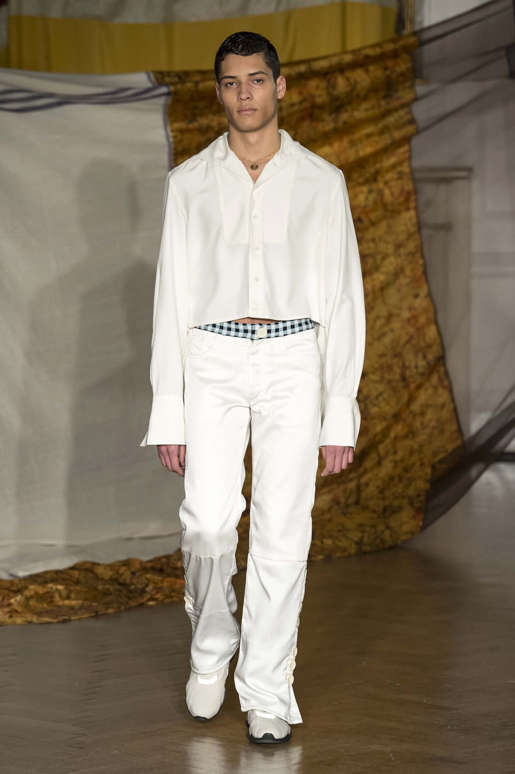 Fashion Week London Fall/Winter 2018 look 5 from the Wales Bonner collection 男装