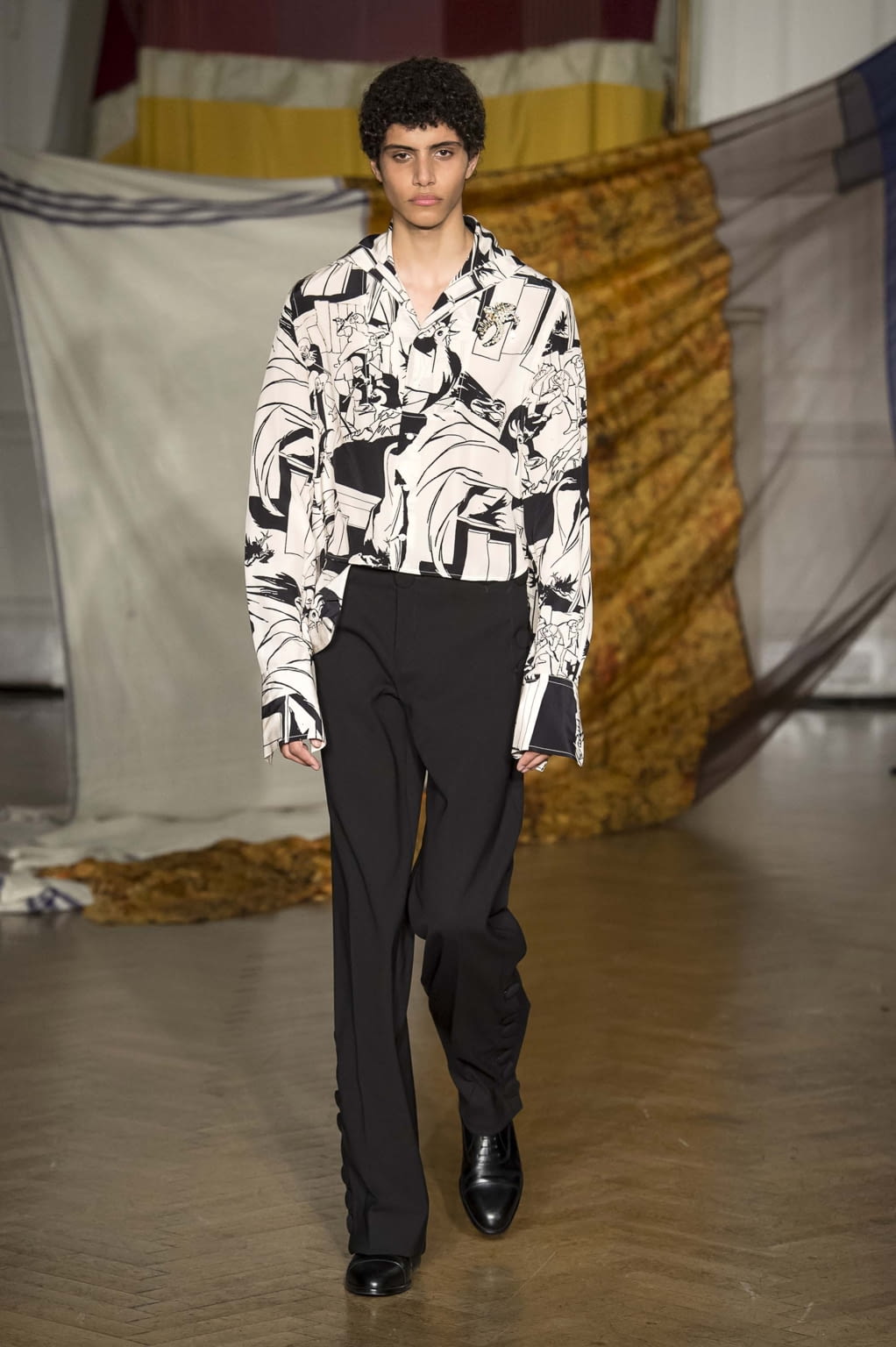Fashion Week London Fall/Winter 2018 look 19 from the Wales Bonner collection menswear