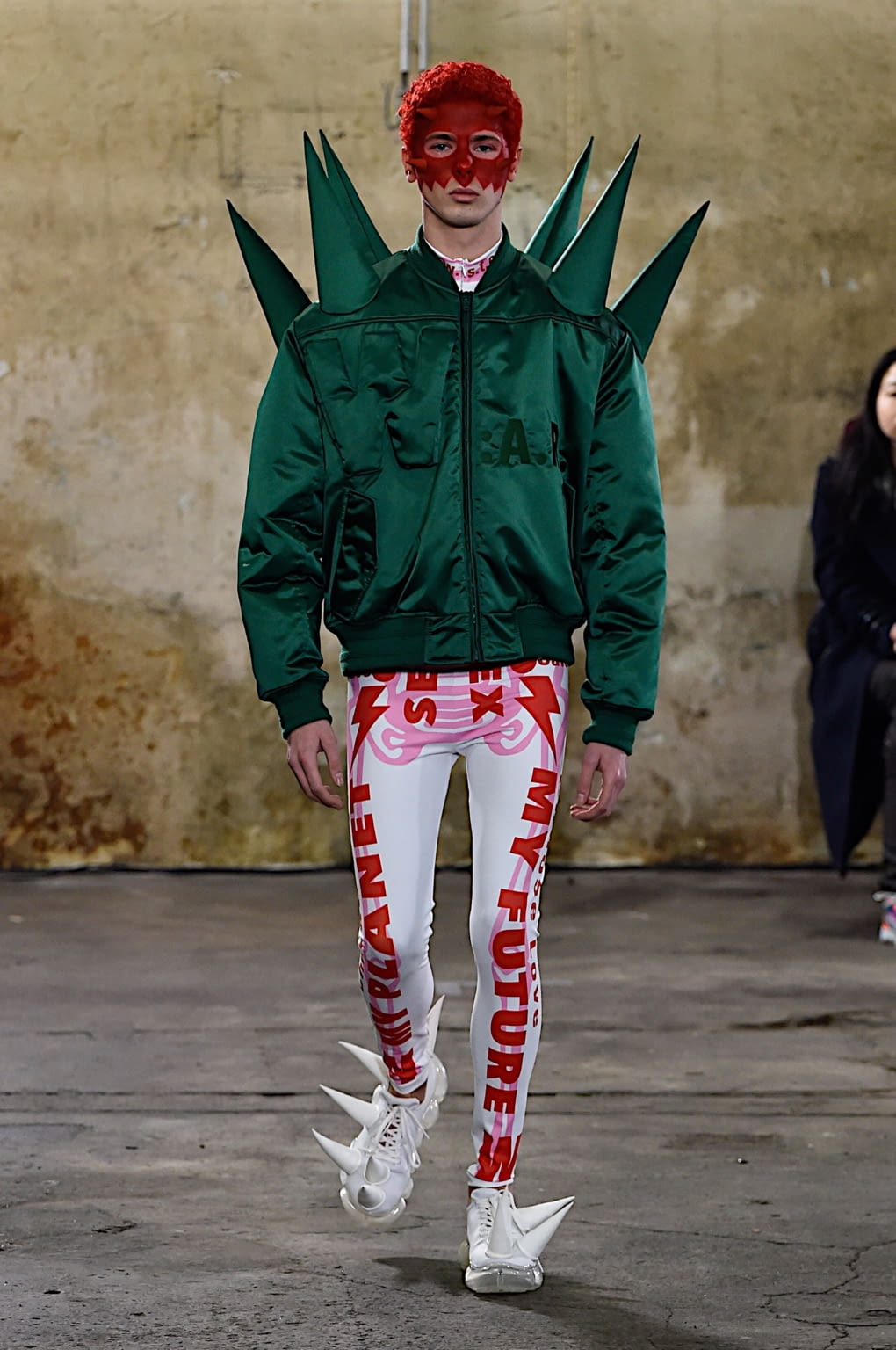 Fashion Week Paris Fall/Winter 2020 look 12 from the Walter Van Beirendonck collection menswear