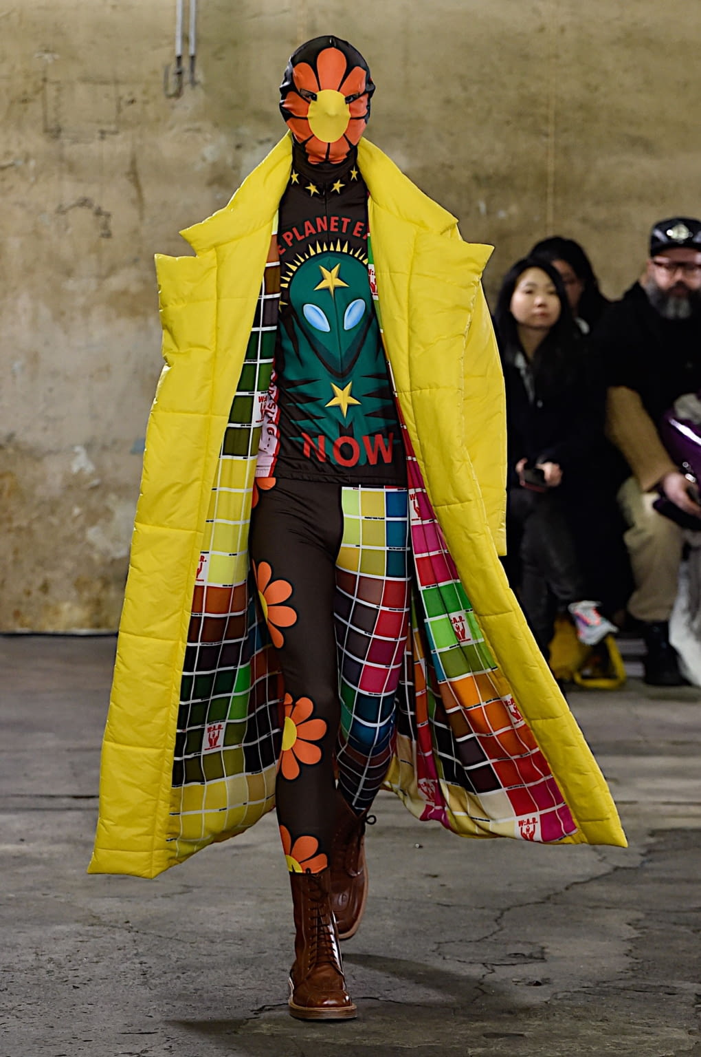 Fashion Week Paris Fall/Winter 2020 look 24 from the Walter Van Beirendonck collection menswear