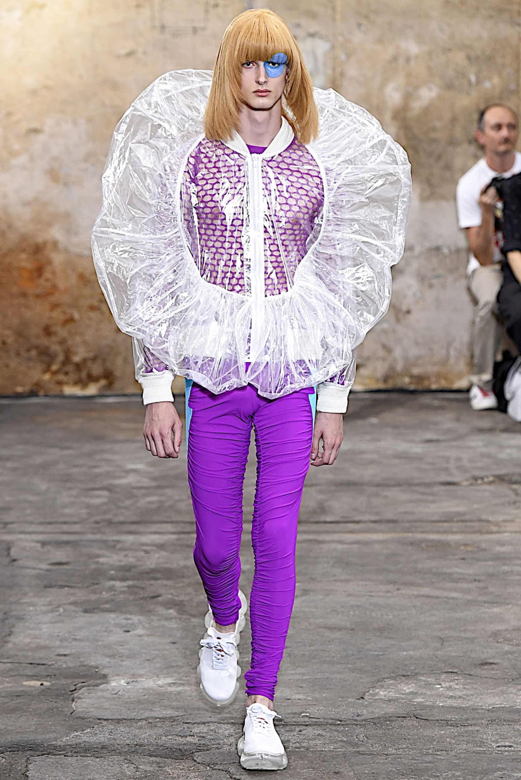 Fashion Week Paris Spring/Summer 2020 look 1 from the Walter Van Beirendonck collection menswear