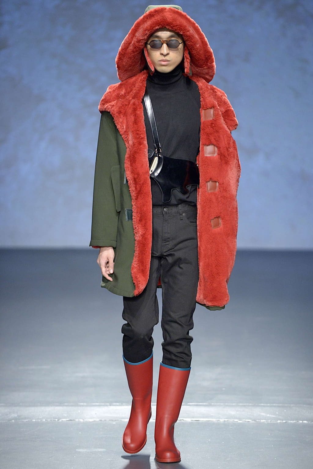Fashion Week New York Fall/Winter 2019 look 4 from the Wan Hung collection 男装