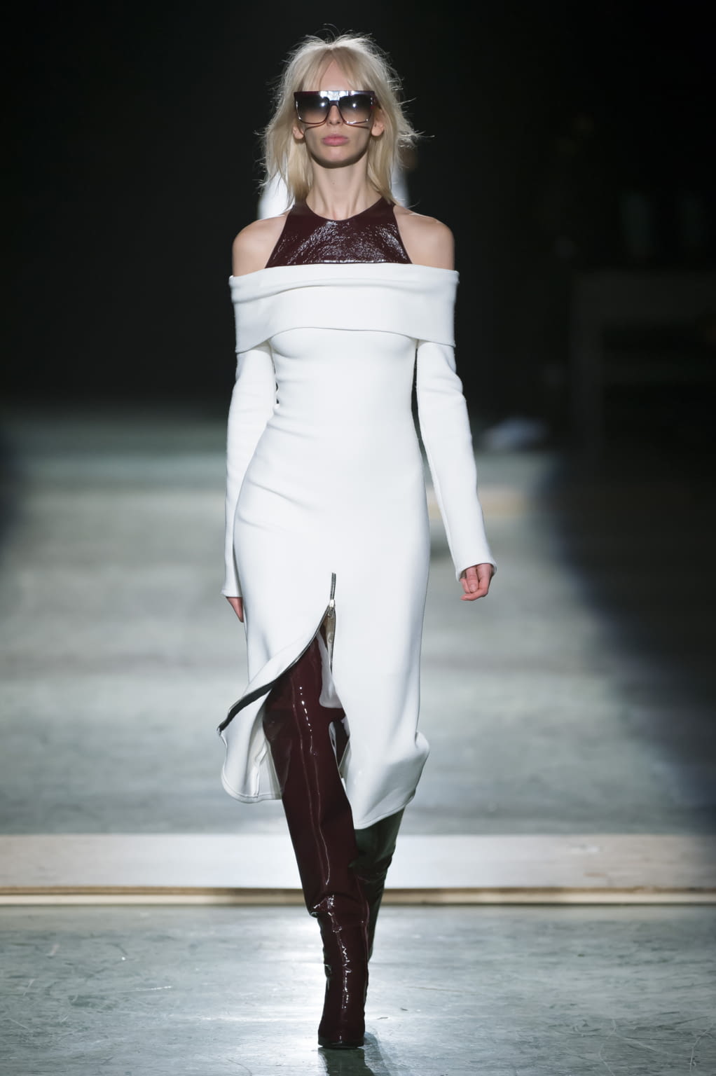Fashion Week Paris Fall/Winter 2016 look 10 de la collection Wanda Nylon womenswear