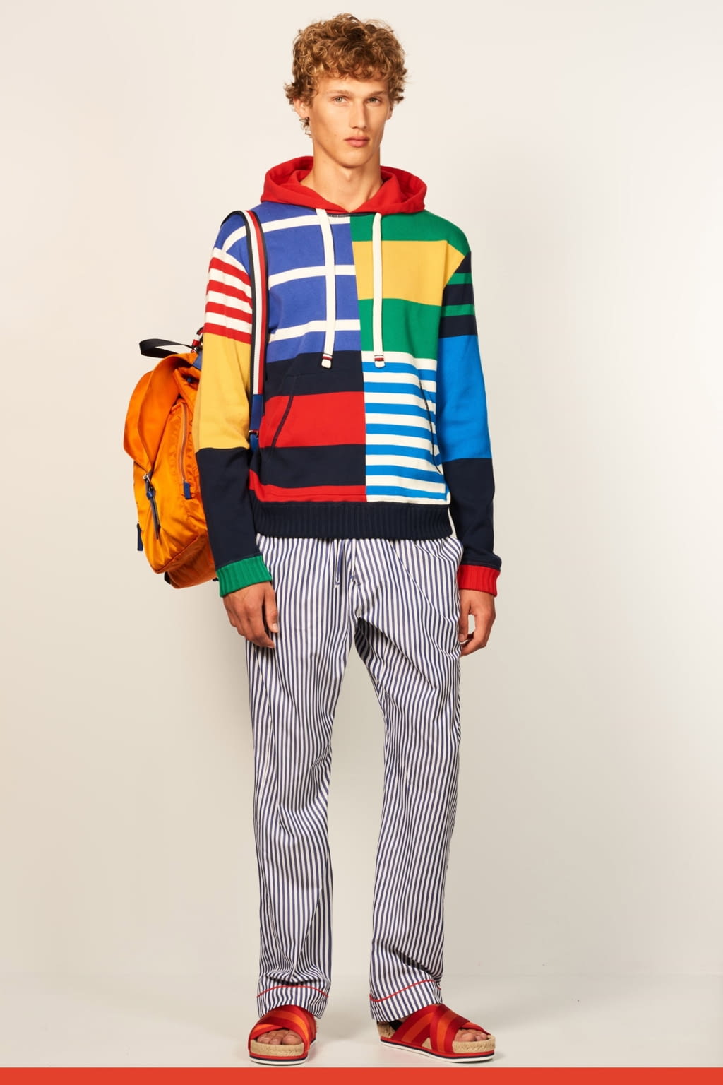 Fashion Week New York Spring/Summer 2017 look 24 from the Tommy Hilfiger collection 男装