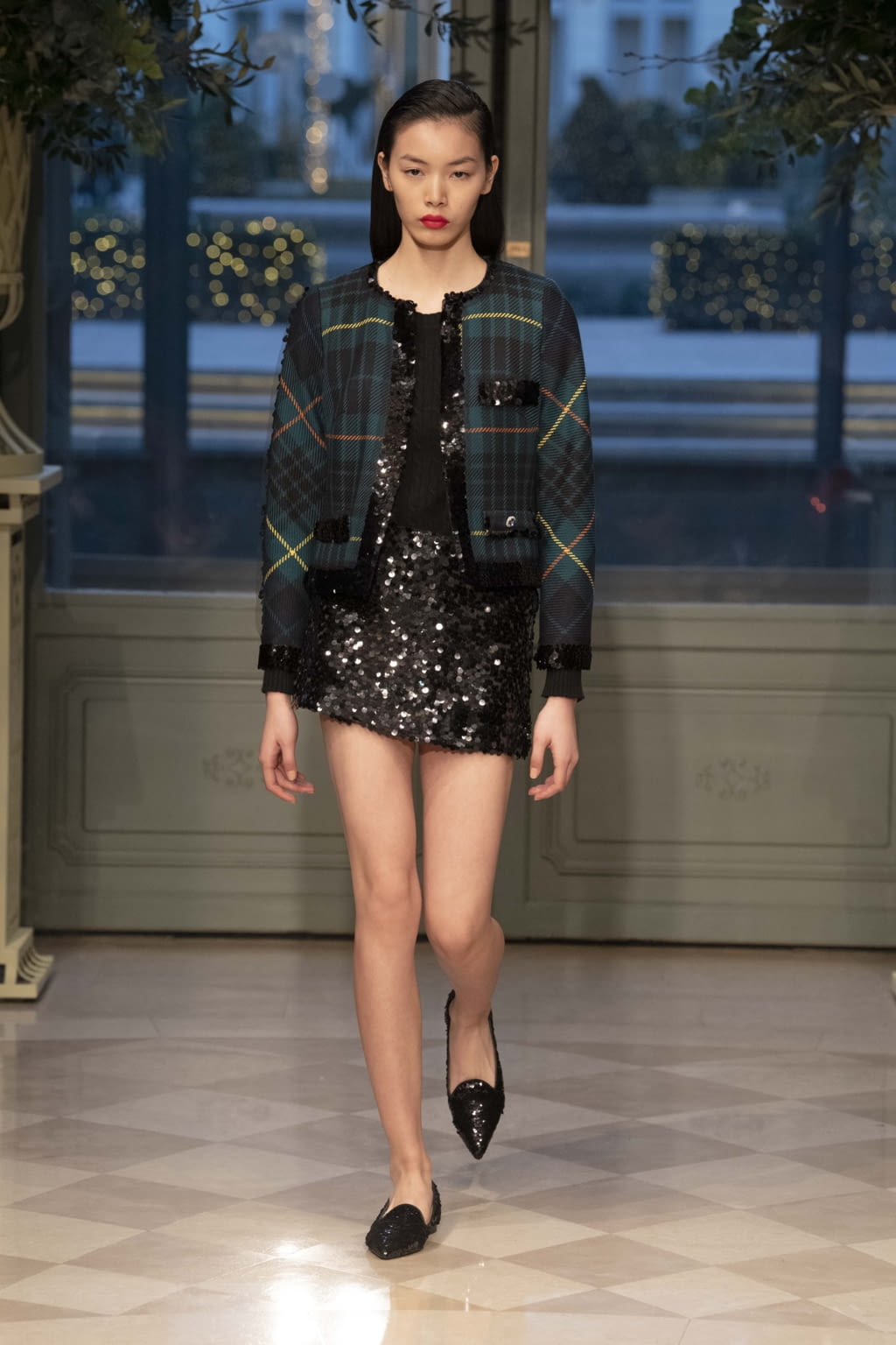 Fashion Week Paris Fall/Winter 2019 look 27 from the WEILL collection womenswear