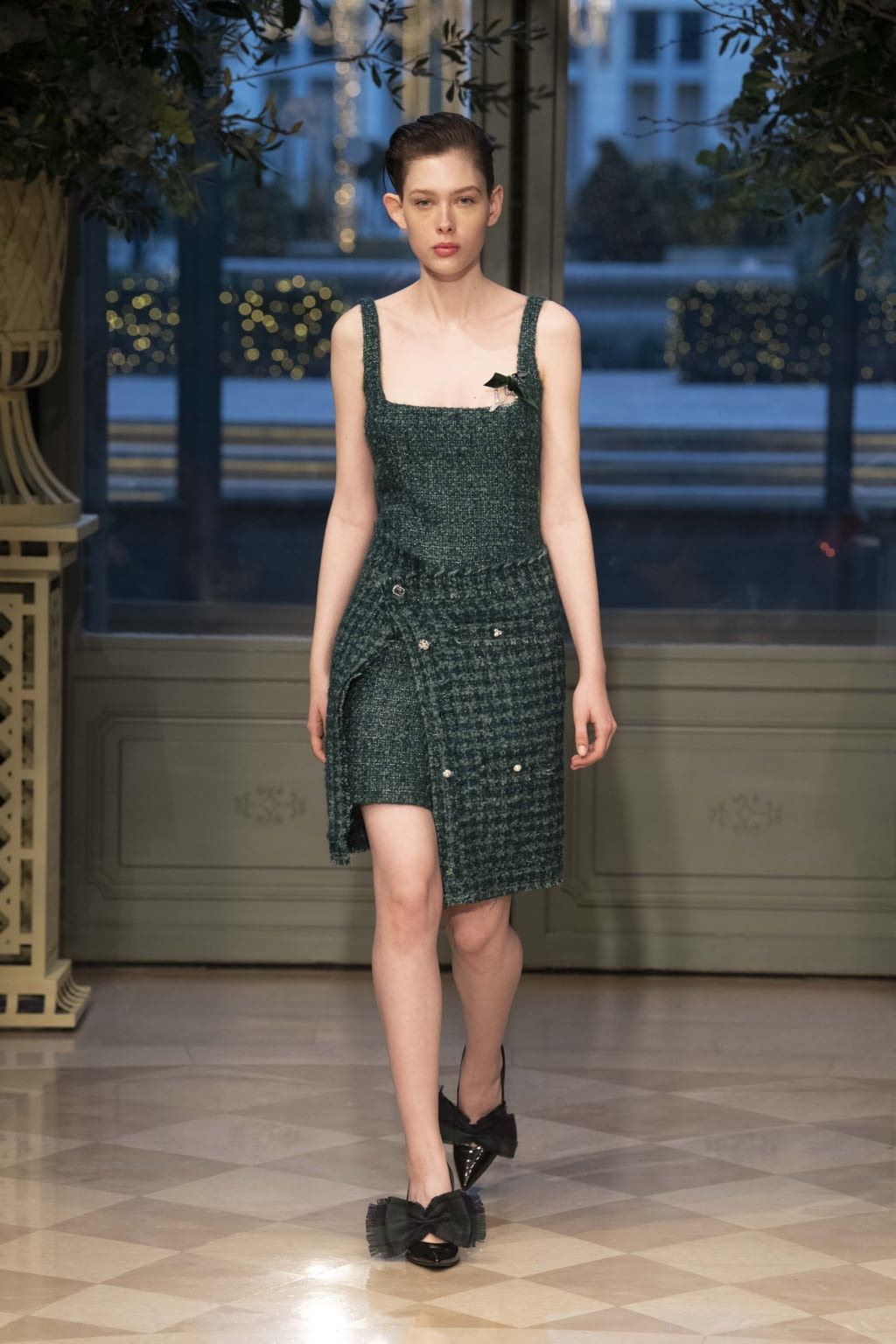 Fashion Week Paris Fall/Winter 2019 look 29 from the WEILL collection womenswear