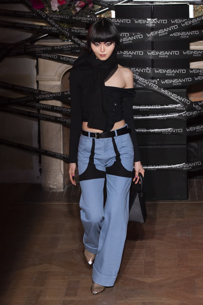 Fashion Week Paris Fall/Winter 2022 look 8 from the WEINSANTO collection 女装