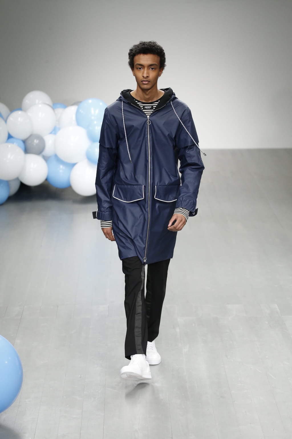 Fashion Week London Fall/Winter 2018 look 2 from the What We Wear collection menswear