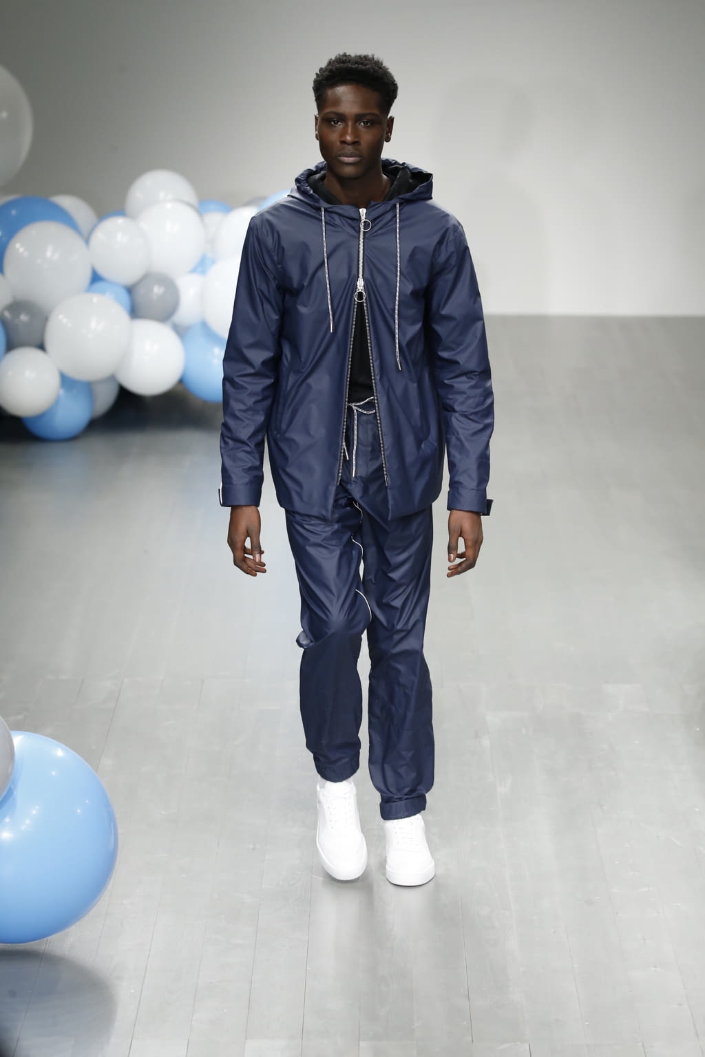 Fashion Week London Fall/Winter 2018 look 4 from the What We Wear collection menswear