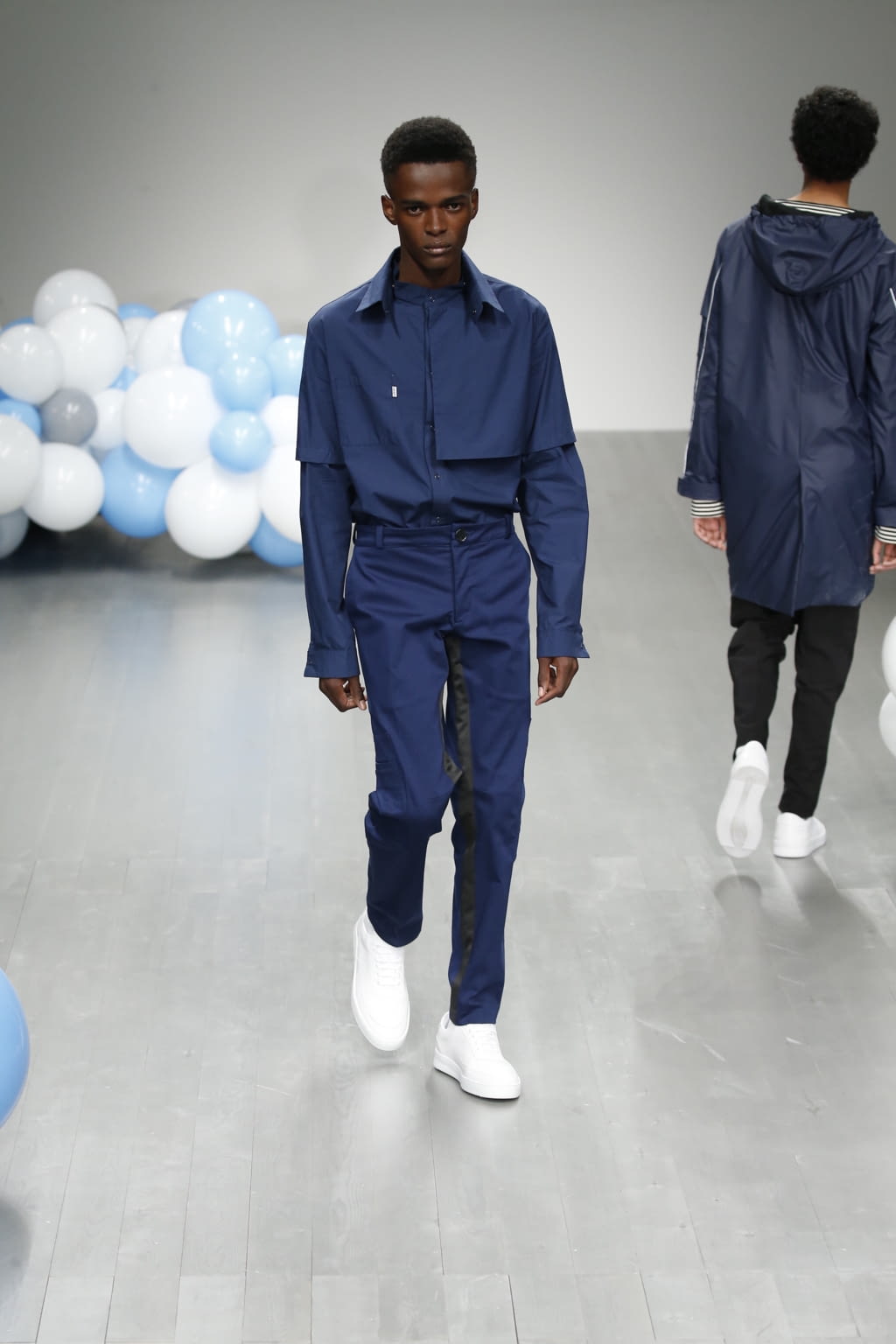 Fashion Week London Fall/Winter 2018 look 5 from the What We Wear collection 男装