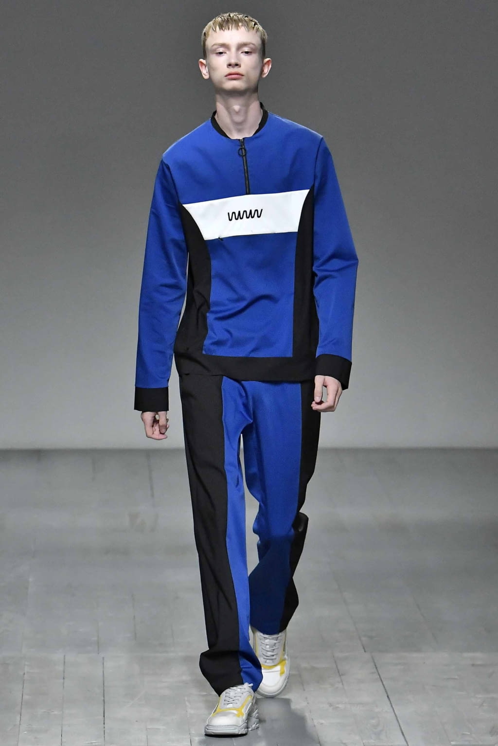 Fashion Week London Spring/Summer 2019 look 2 from the What We Wear collection menswear