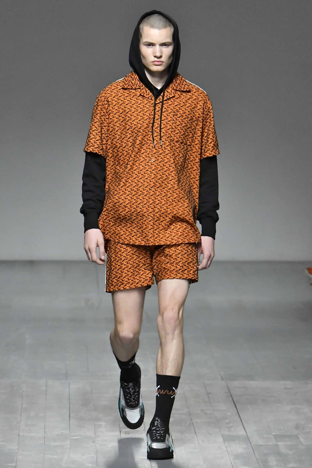 Fashion Week London Spring/Summer 2019 look 10 from the What We Wear collection menswear