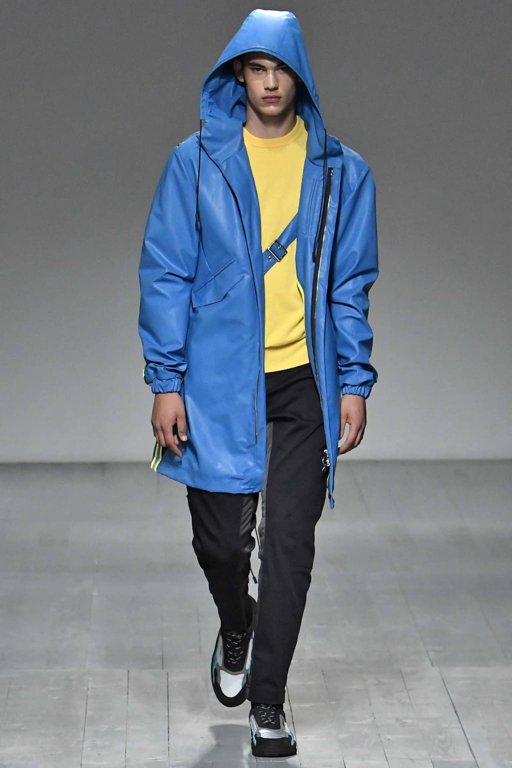 Fashion Week London Spring/Summer 2019 look 19 from the What We Wear collection menswear