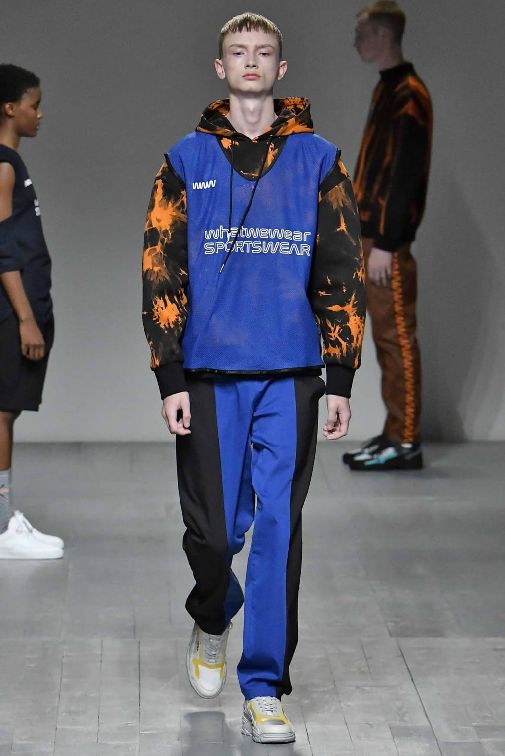 Fashion Week London Spring/Summer 2019 look 21 from the What We Wear collection menswear