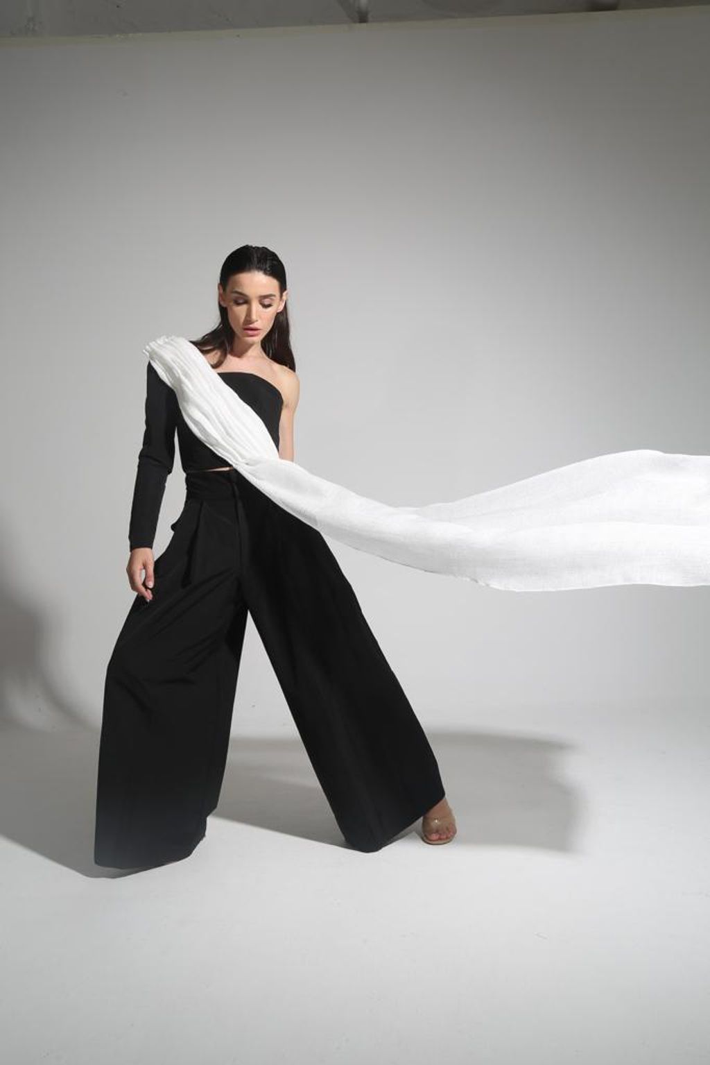 Fashion Week Paris Spring/Summer 2024 look 118 from the Saudi 100 collection womenswear